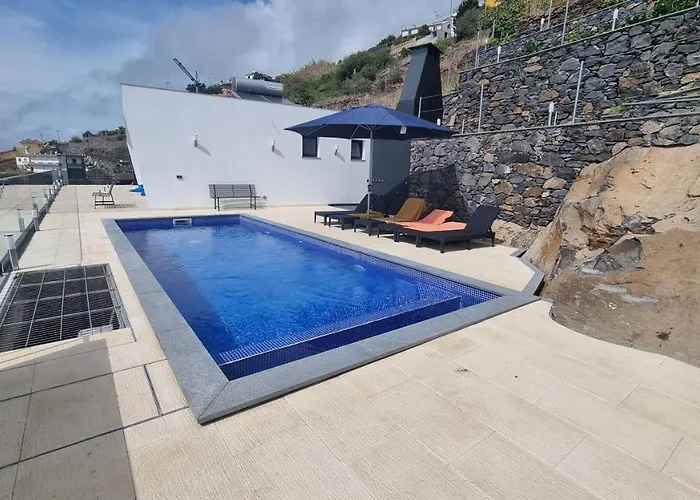 Majestic Seaview Fajã da Ovelha