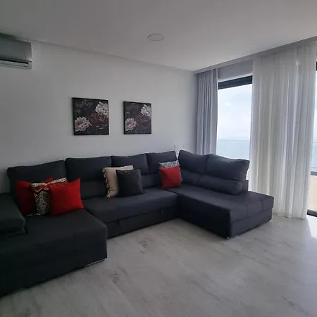 Majestic Seaview Фажан-да-Овель