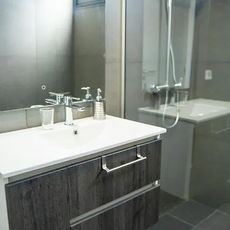 Majestic Seaview Вилла *