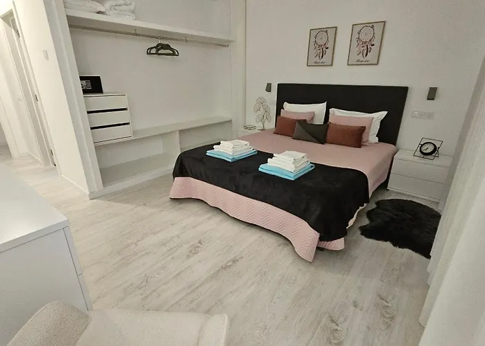 Majestic Seaview Villa Fajã da Ovelha