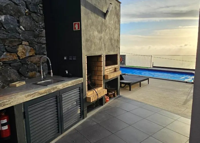 Majestic Seaview Villa *